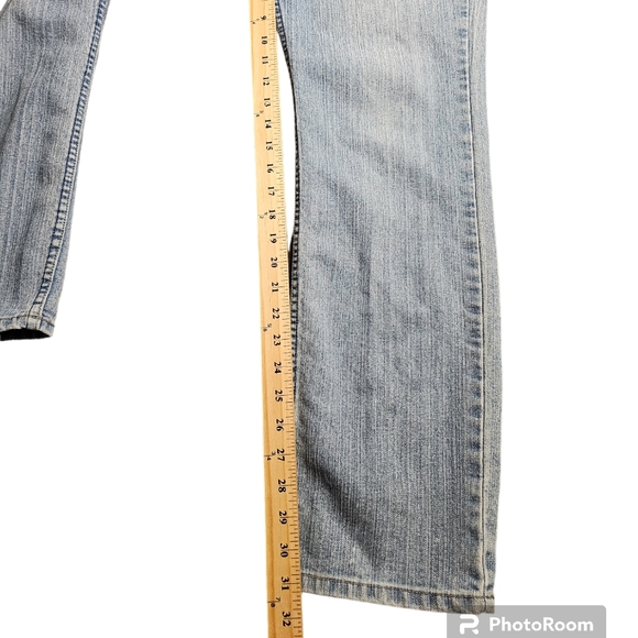 Village Jeans for women - Picture 9 of 13